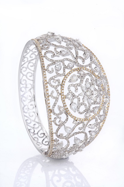 Entice diamond barcelet Amra collection